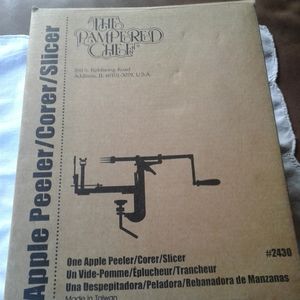 Pampered Chef Apple peeler